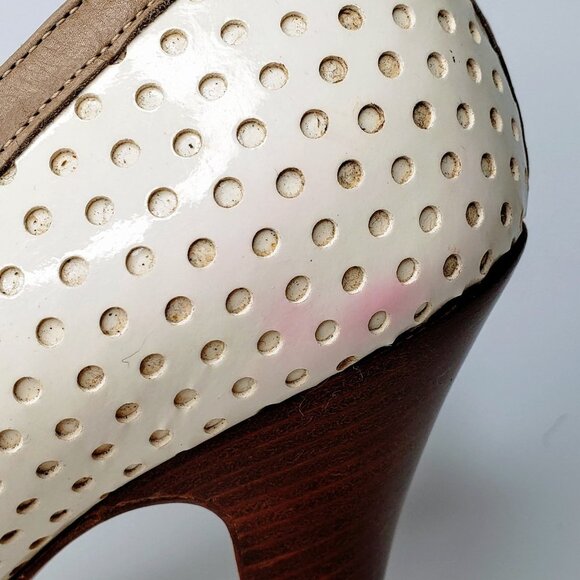 Nanette Lepore Dotty Dame Patent High Heels 10B - Picture 12 of 12